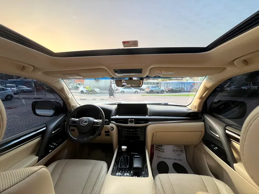 Lexus LX 570 Platinum 2020 | GCC Specs | Pristine Condition - Image 10