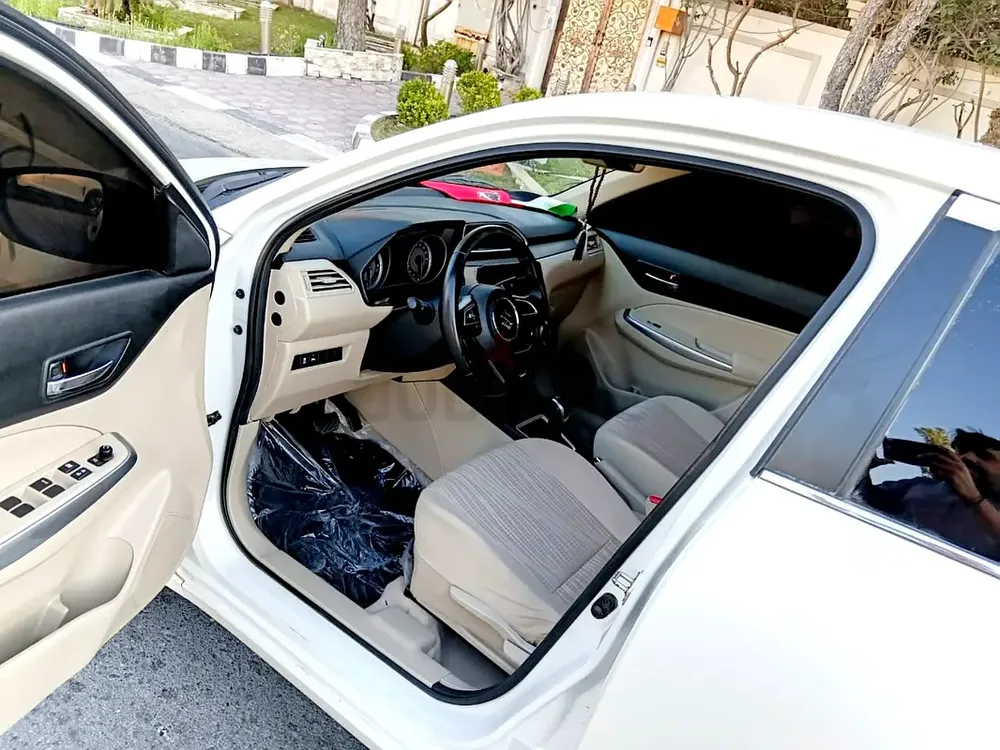 Suzuki Dzier GLX Top 2022 Model No1 Option Push Start Fully Automatic GCC Family used Sale - Image 4