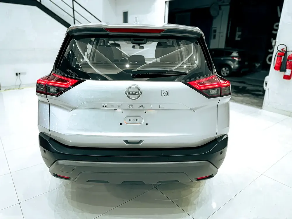 AED 1,100 // 20%DP // 2023 Nissan X-Trail S // *FREE*: Insurance; Registration; Tinting; Salik Tag - Image 9