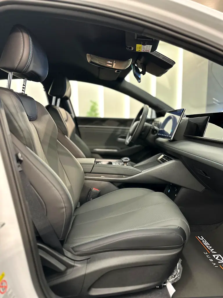 BYD Qin L DM-i 80km 2025  EVS warranty - Image 13