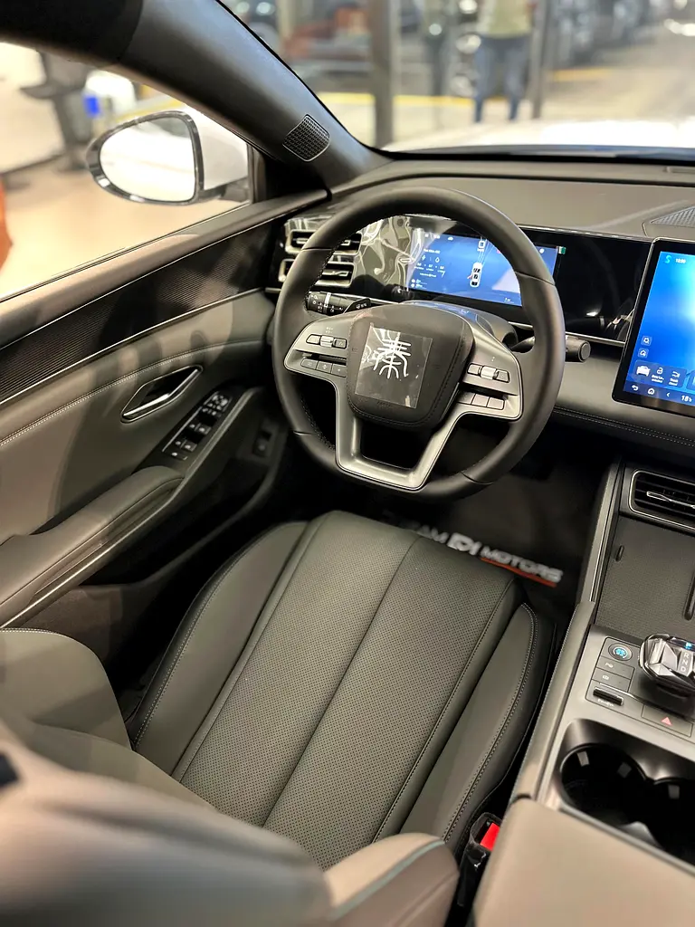 BYD Qin L DM-i 80km 2025  EVS warranty - Image 7