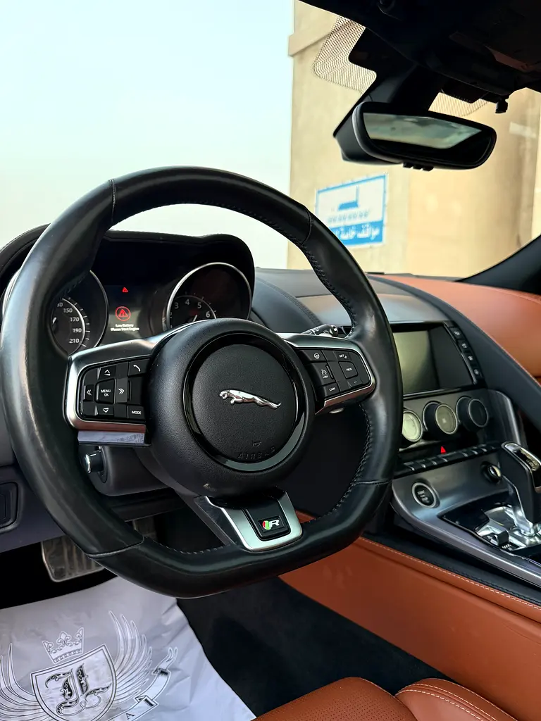 Jaguar F TYPE SUPERCHARGED V8 5.0 AWD 2018. Low mileage. Perfect condition! - Image 18