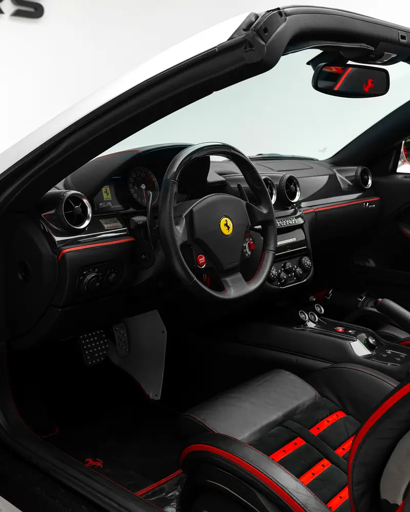 2011 Ferrari 599 SA Aperta | GCC | 1 of 80 - Image 13