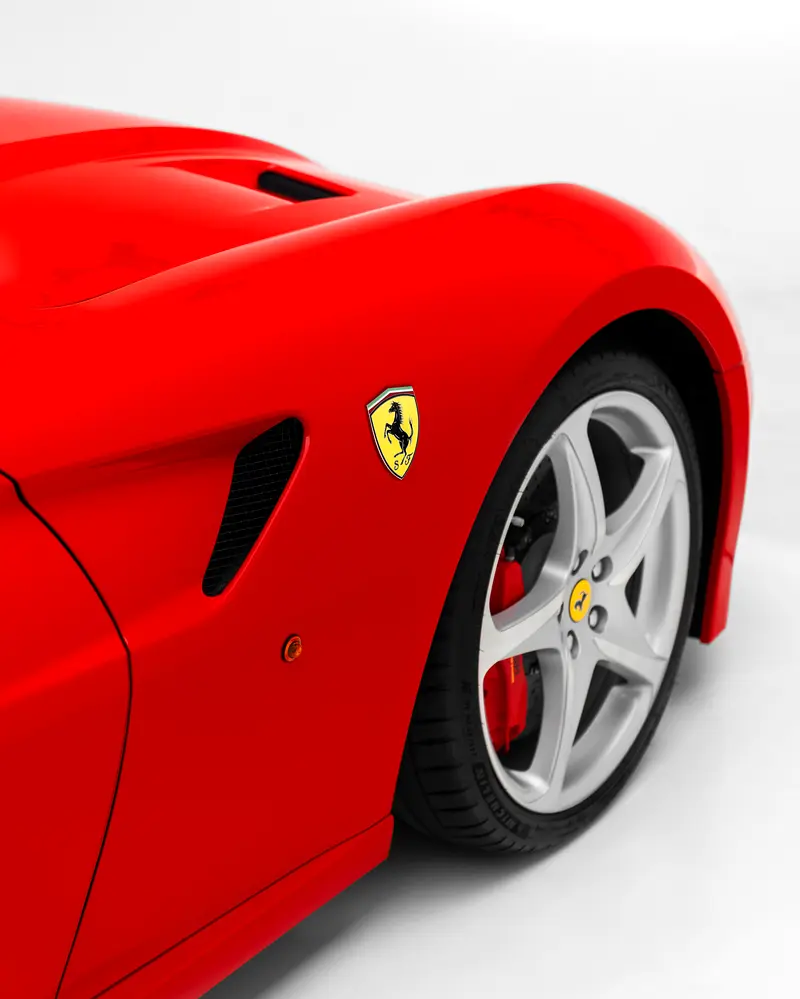 2011 Ferrari 599 SA Aperta | GCC | 1 of 80 - Image 9