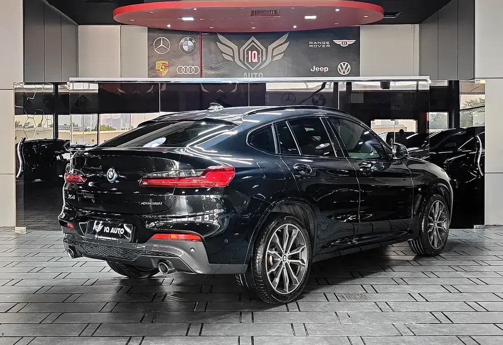 AED 1,750 P.M | 2019 BMW X4 xDrive30i M Sport | Under Warranty | GCC | - Image 4