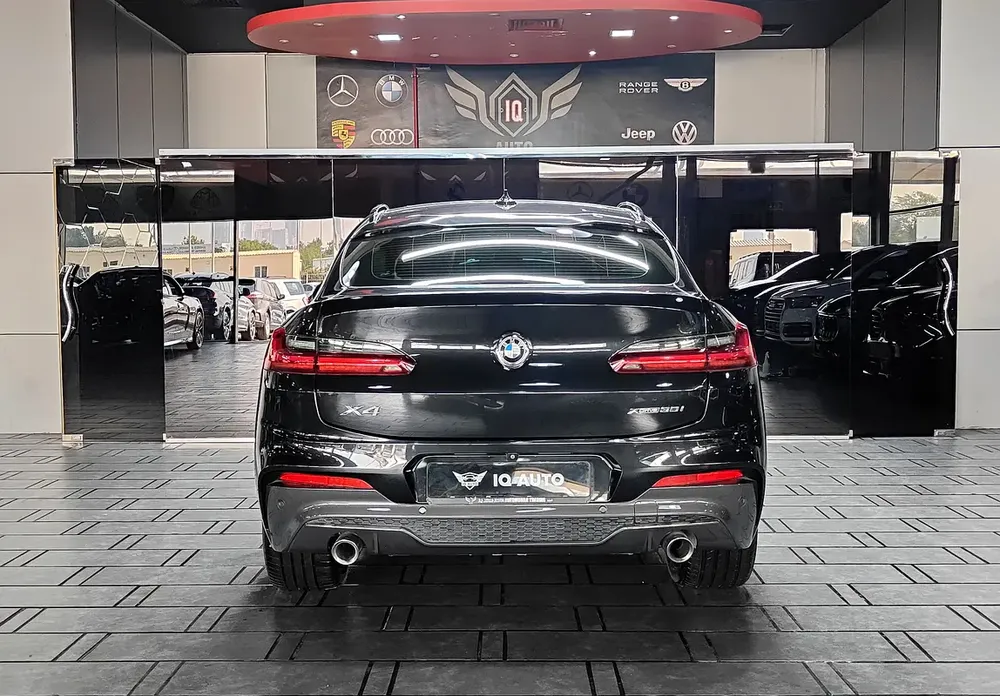 AED 1,750 P.M | 2019 BMW X4 xDrive30i M Sport | Under Warranty | GCC | - Image 5