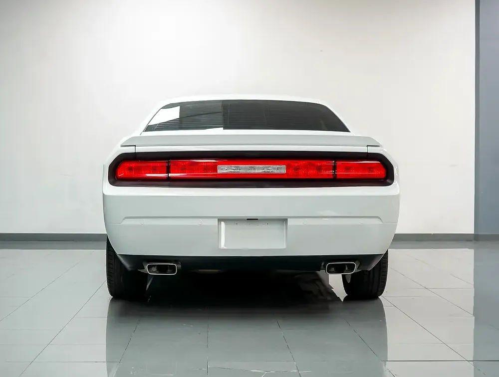 Low Kms Dodge Challenger Rallye 2014 GCC Specs | Accidents Free | Agency Maintained - Image 6