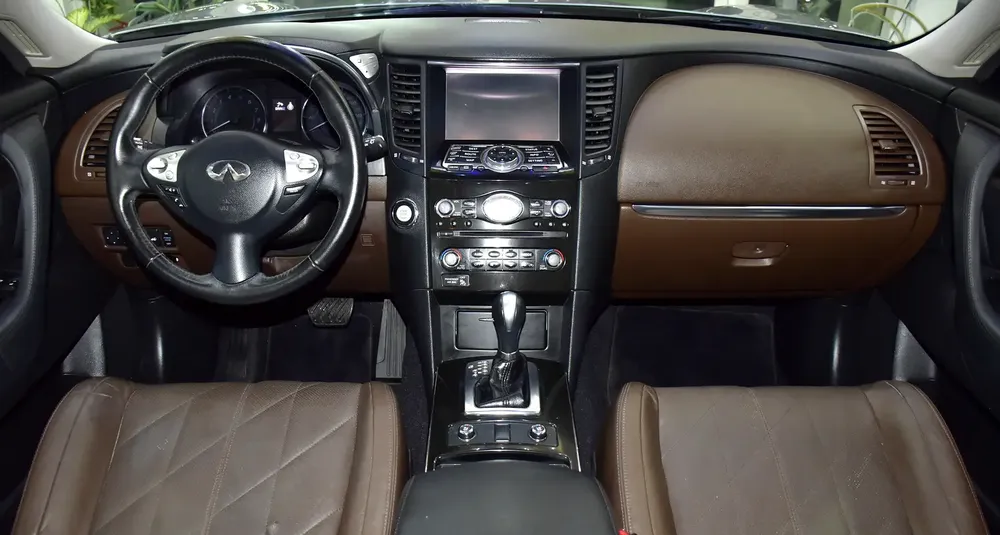 AED 1,170 EMi at 0% DP | Infiniti QX70 ( 2020 Model ) in Silver Color GCC Specs - Image 11
