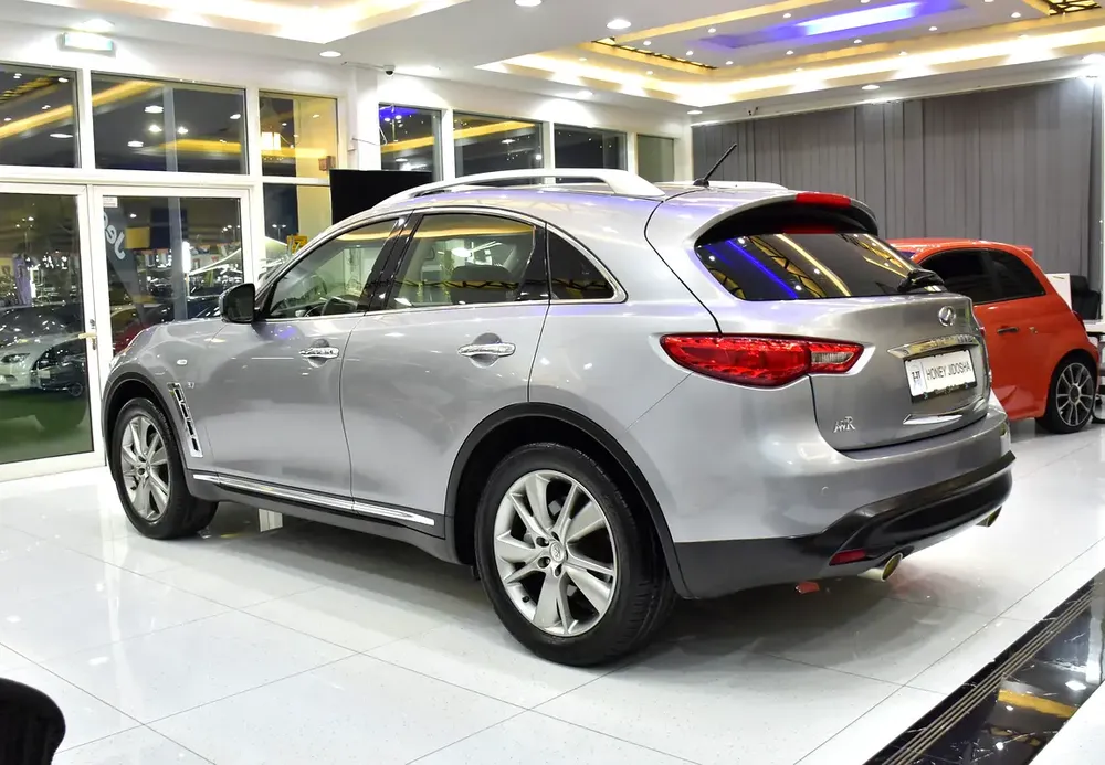 AED 1,170 EMi at 0% DP | Infiniti QX70 ( 2020 Model ) in Silver Color GCC Specs - Image 7