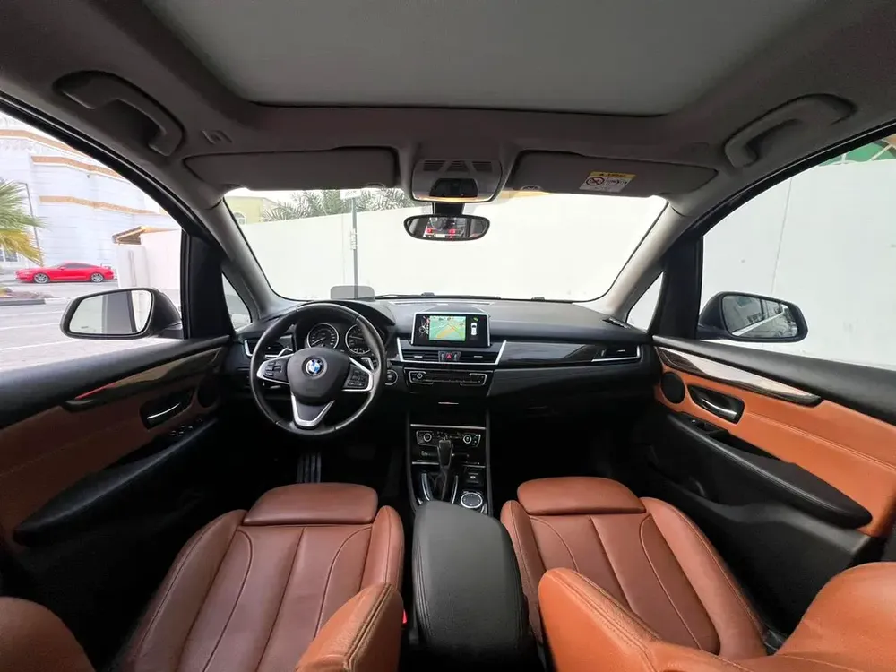 GCC 2015 BMW 225i 2.0L  | FULL OPTION | Twin Power Turbo | Excellent Condition - Image 12