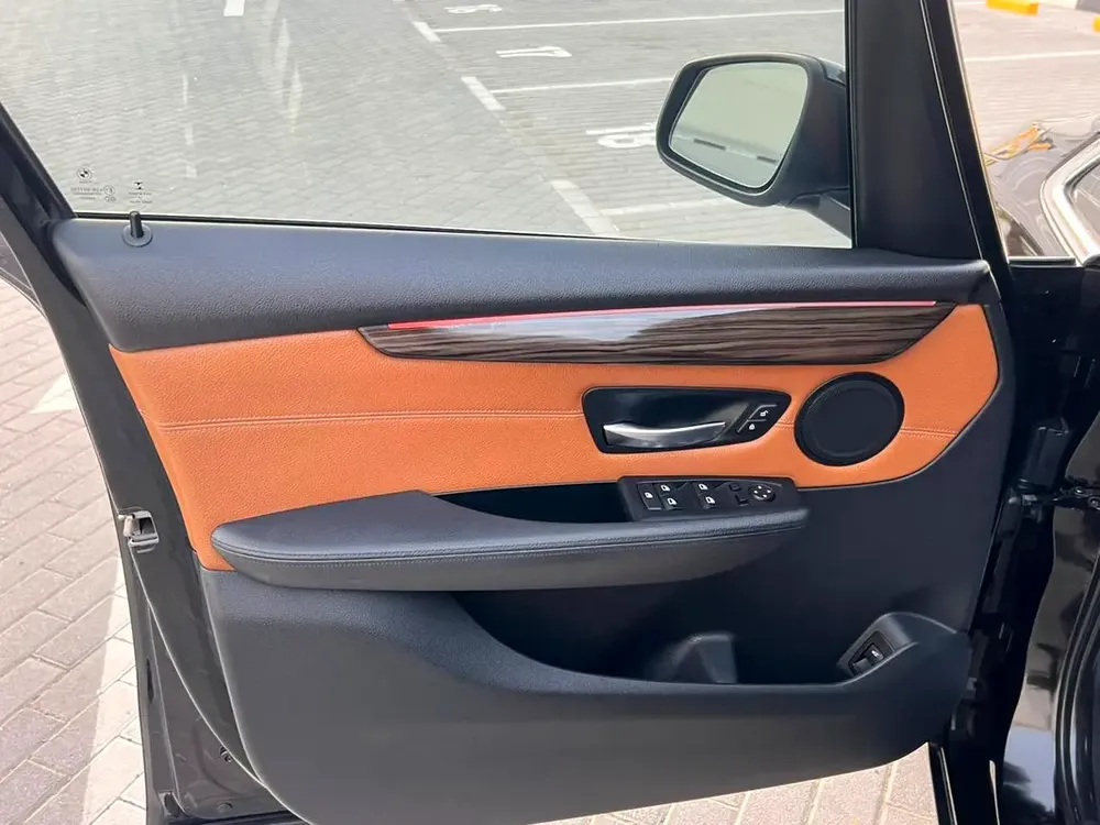 GCC 2015 BMW 225i 2.0L  | FULL OPTION | Twin Power Turbo | Excellent Condition - Image 17
