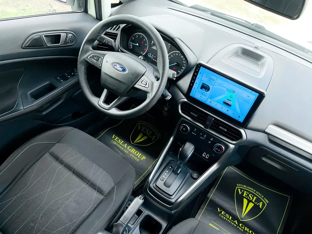 UNLIMITED MILEAGE WARRANTY / TREND + NAVIGATION + CAMERA + ALLOY WHEELS + CAR PLAY /IN HOUSE FINANCE - Image 13