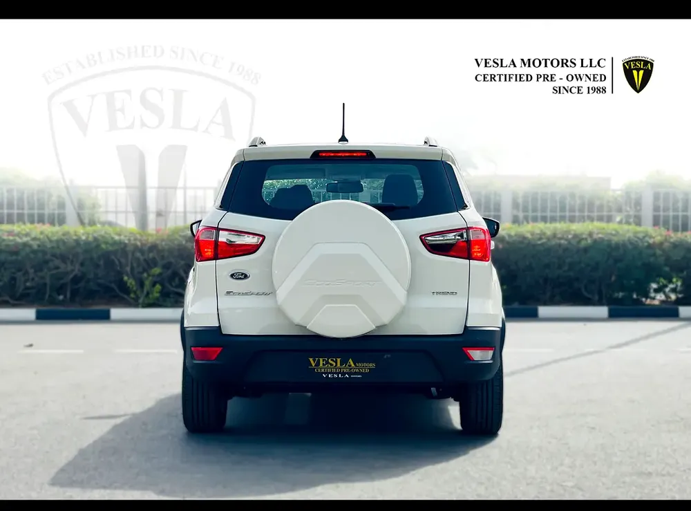 UNLIMITED MILEAGE WARRANTY / TREND + NAVIGATION + CAMERA + ALLOY WHEELS + CAR PLAY /IN HOUSE FINANCE - Image 8