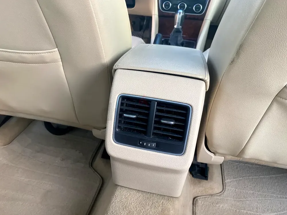VOLKSWAGEN PASSAT 2014 GCC SPECS VERY GOOD CONDITION CAR SALE - Image 13