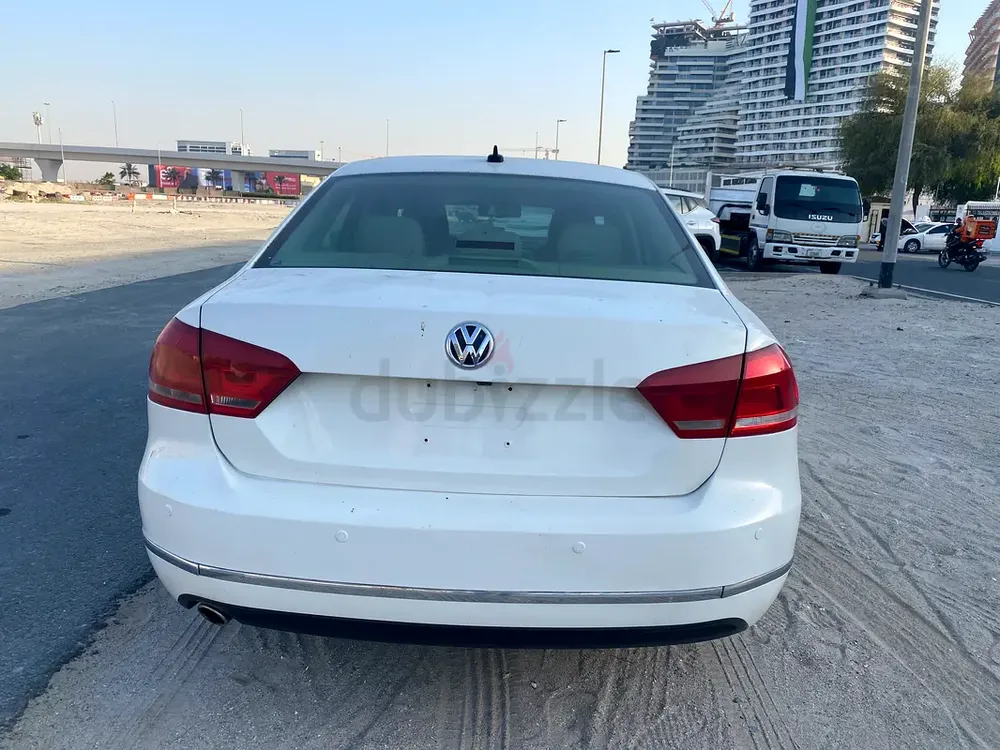 VOLKSWAGEN PASSAT 2014 GCC SPECS VERY GOOD CONDITION CAR SALE - Image 6