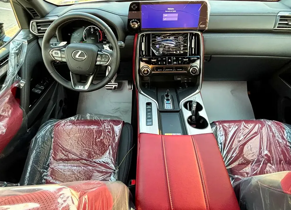 Lexus LX 700h F-Sport 2025 | GCC Specs | Brand New Luxury Hybrid - Image 7