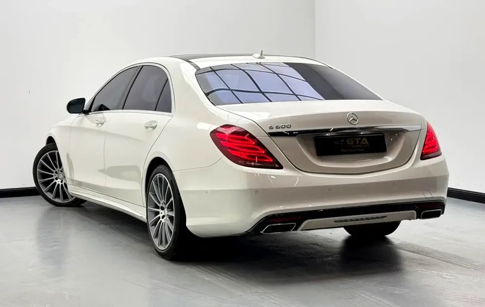 2015 Mercedes-Benz S500L AMG, Service History, Excellent Condition, GCC - Image 4