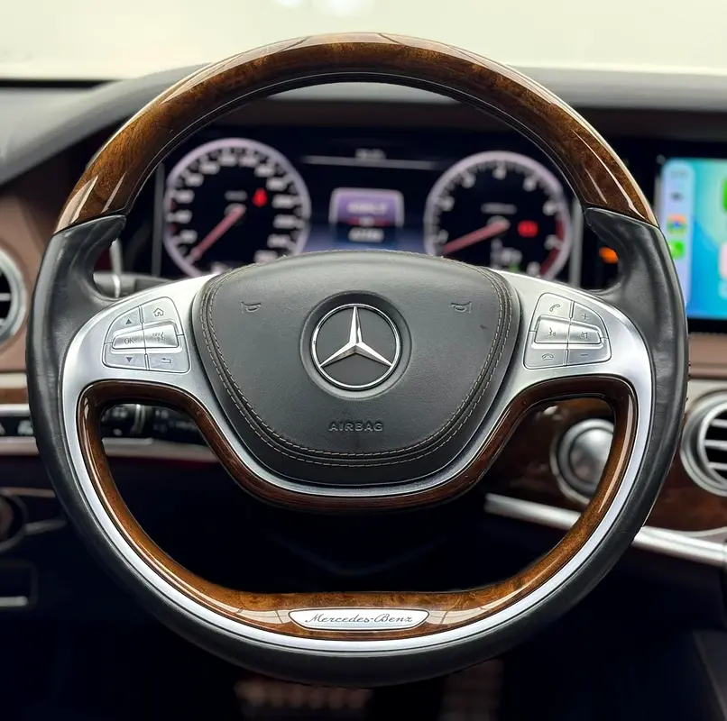 2015 Mercedes-Benz S500L AMG, Service History, Excellent Condition, GCC - Image 9
