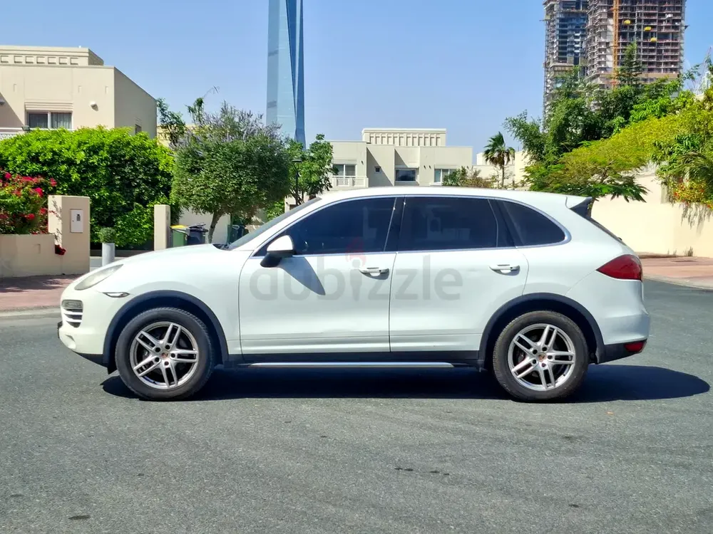 Inspected Car | 2013 Porsche Cayenne  | GCC Specs | Ref#454855 - Image 5