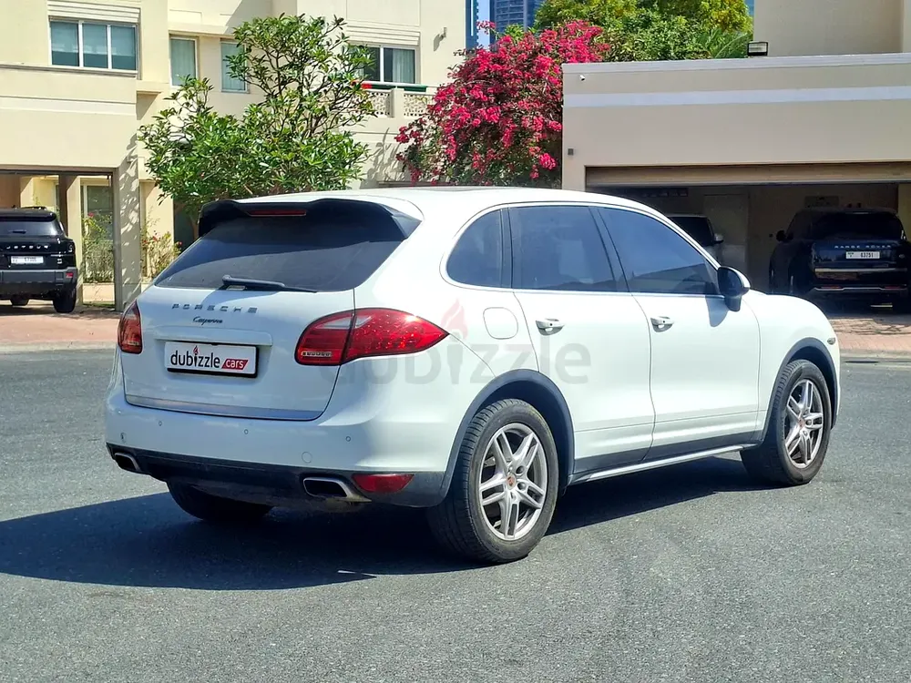 Inspected Car | 2013 Porsche Cayenne  | GCC Specs | Ref#454855 - Image 6