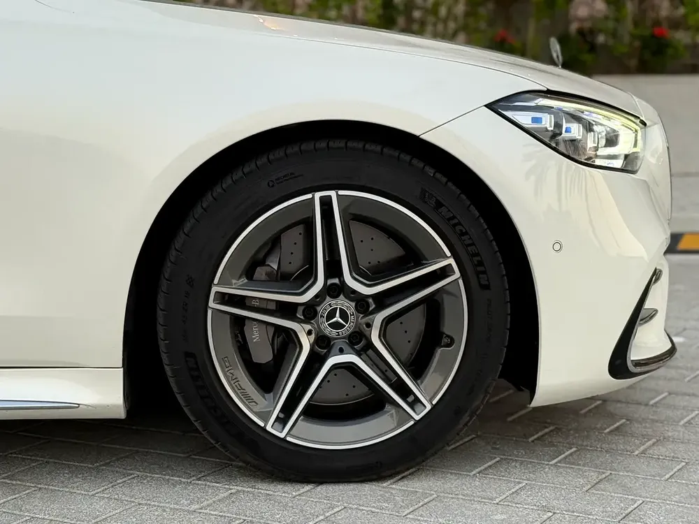 Mercedes Benz S400d AMG 4matic Under Warranty Till 2028 - Image 7