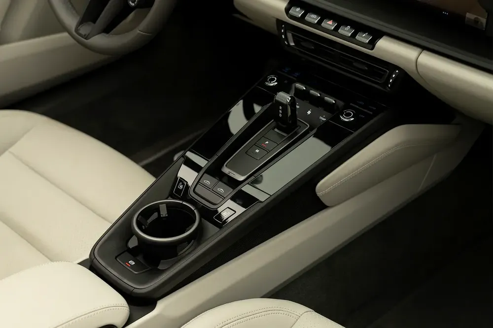 PORSCHE | 992 TARGA 4 GTS | 2024MY | PTS COLOUR | DEALER WARRANTY - Image 14