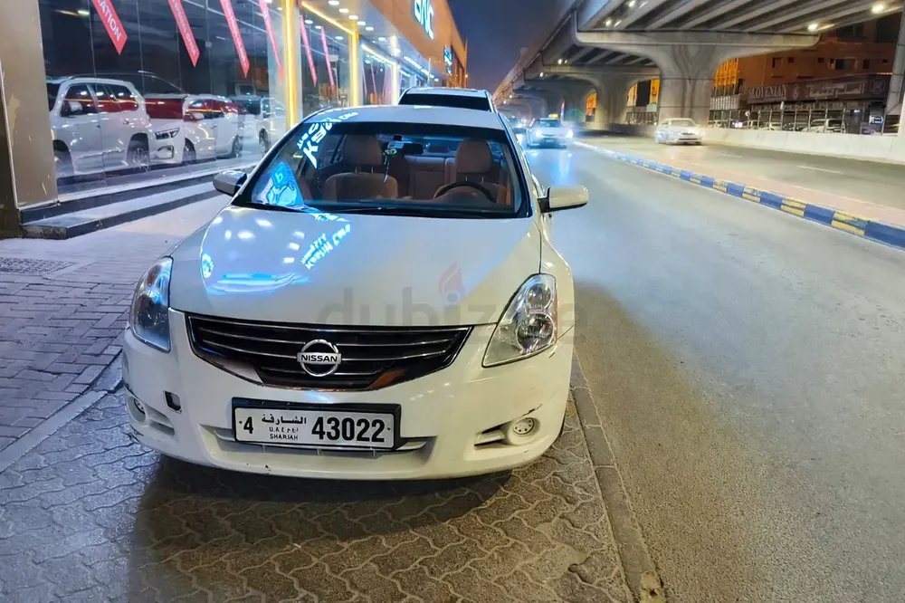 Nissan Altima 2012 GCC - Image 8