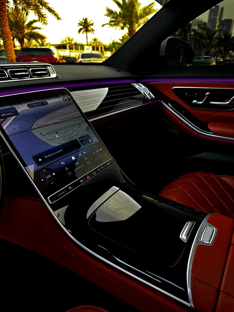 Mercedes-Benz S-Class S 580 4Matic AMG 2025 - GCC Specs - Brand New - Image 12