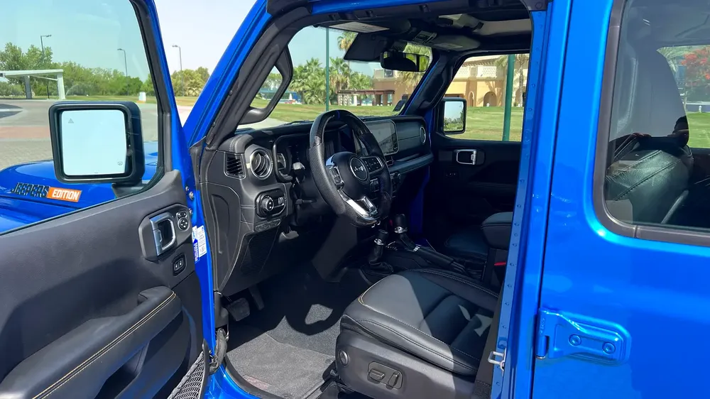 GCC • Jeep Wrangler Unlimited Sahara Jeepers Edition • Jeep Warranty and Service Contract • - Image 6