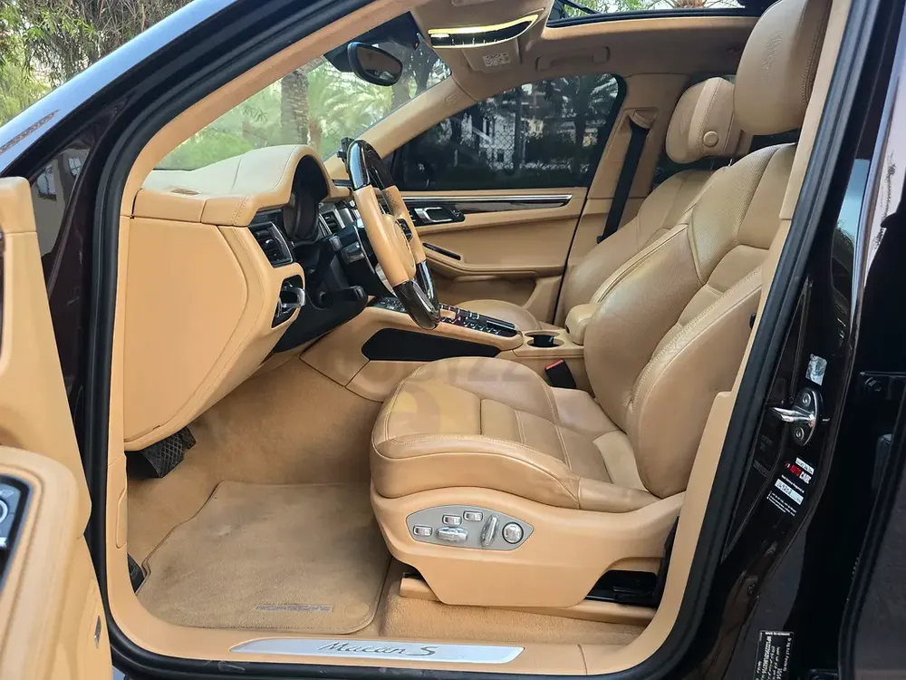 Porsche Macan S 2015 GCC - Image 9