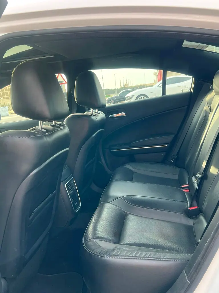 2022 DODGE CHARGER SXT | 1,300 AED/MONTH | FULL OPTION WITH SUNROOF | PERFECT CONDITION - Image 11