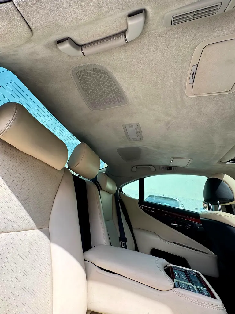 2020 Lexus LS460 - Image 5