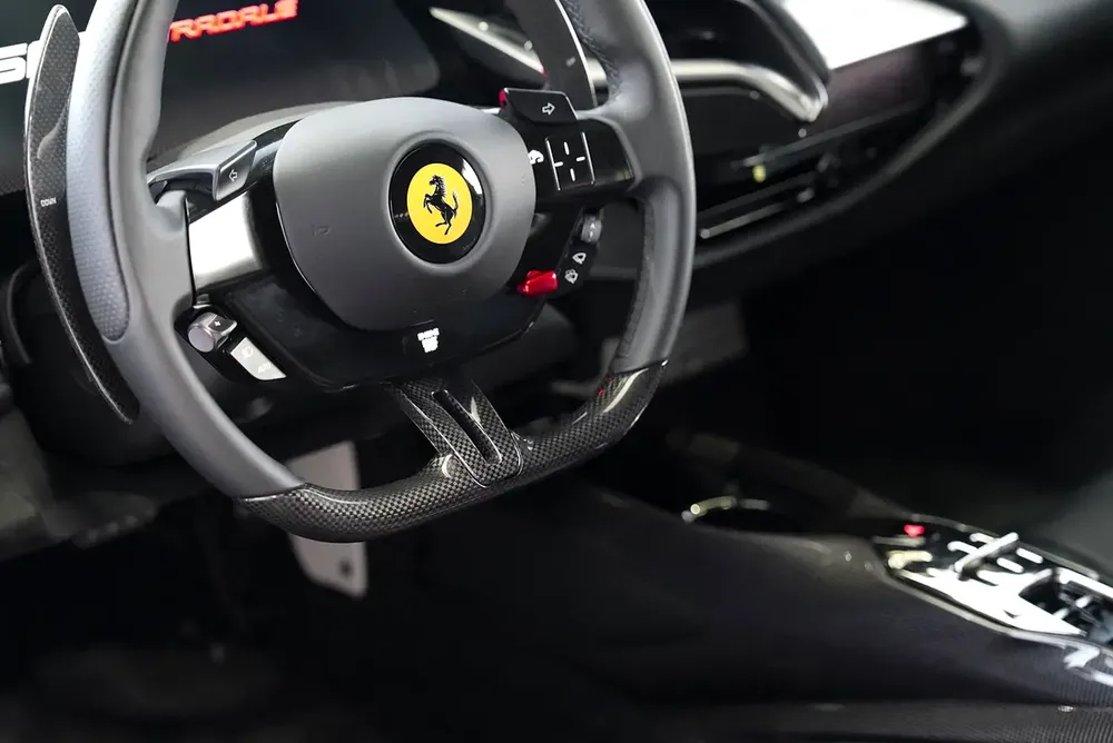 SF90 STRADALE | ASSETTO FIORANO | CARBON INTERIOR | CARBON EXTERIOR | SERVICE CONTRACT DEC 2028 - Image 13