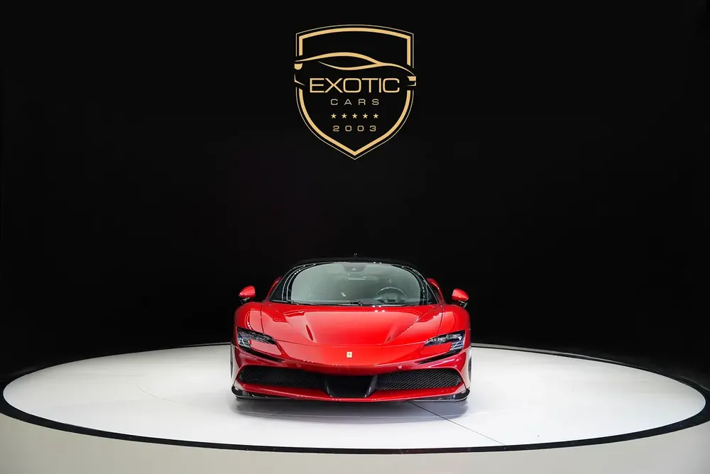 SF90 STRADALE | ASSETTO FIORANO | CARBON INTERIOR | CARBON EXTERIOR | SERVICE CONTRACT DEC 2028 - Image 5