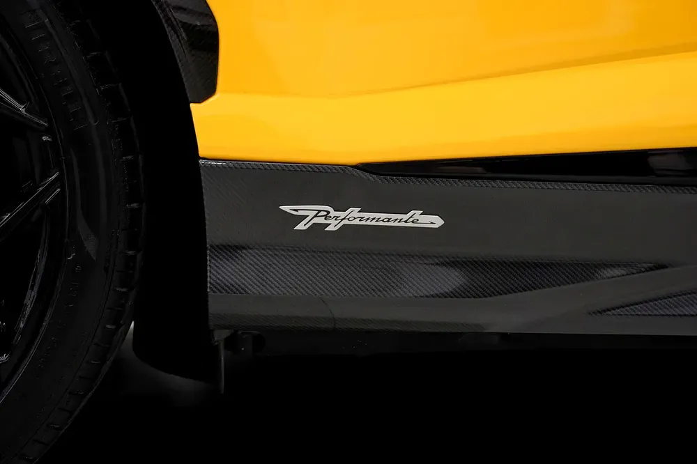2024 Lamborghini Urus Performante | Japanes Specs | Pristine Condition - Image 11