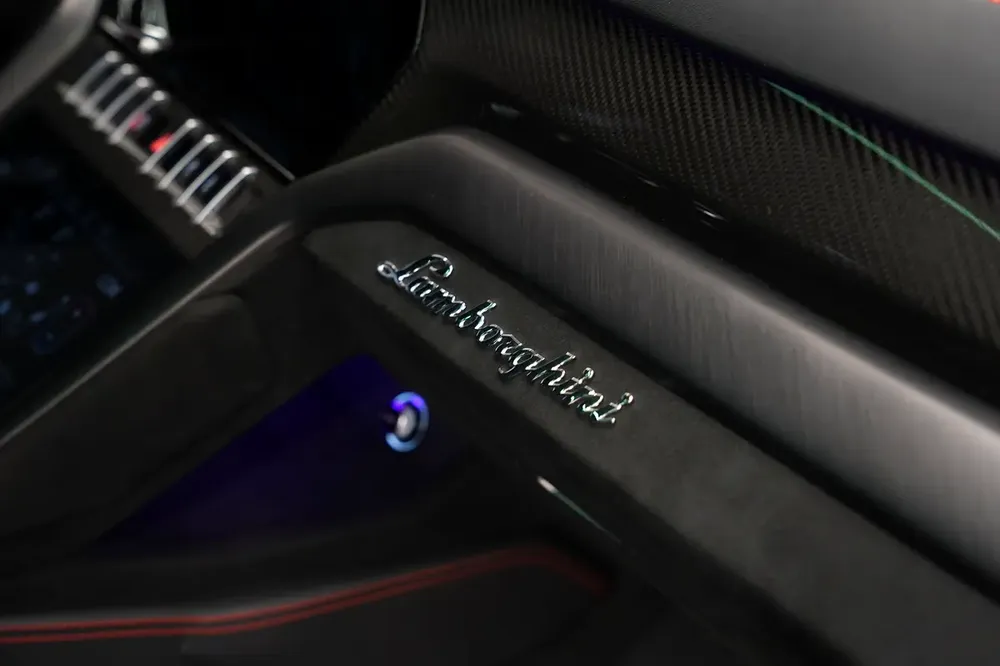 2024 Lamborghini Urus Performante | Japanes Specs | Pristine Condition - Image 18