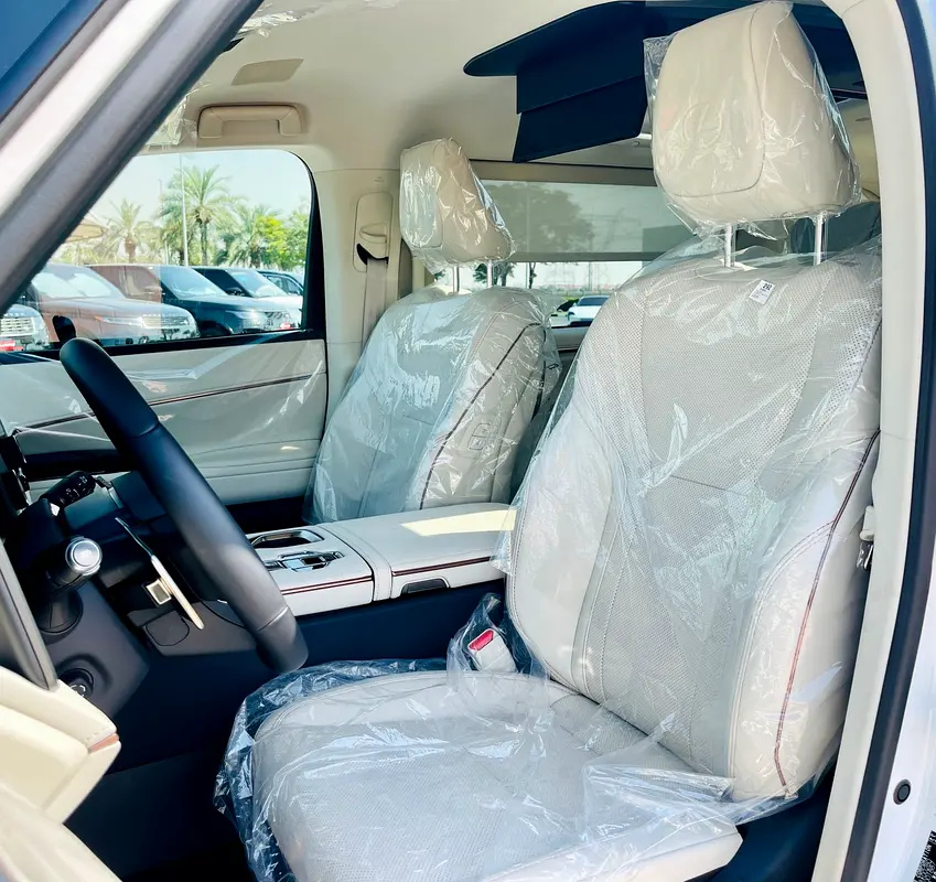 2025 Lexus LM350 – Rare Pearl White Exterior | White Leather Interior | 7-Seater Top Option - Image 7