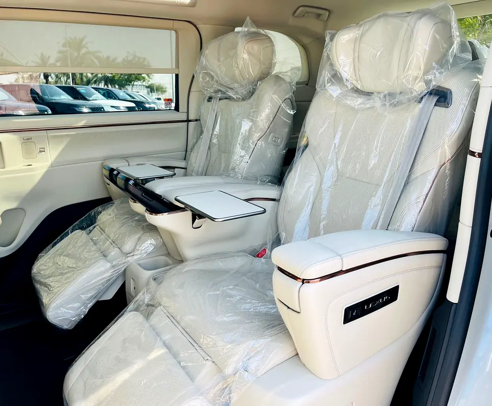 2025 Lexus LM350 – Rare Pearl White Exterior | White Leather Interior | 7-Seater Top Option - Image 8