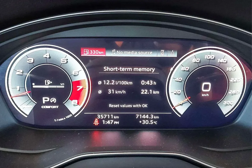 AED 3495/month | 2023 Audi SQ5 3.0 TFSI Quattro | GCC Specs | Ref#430977 - Image 16