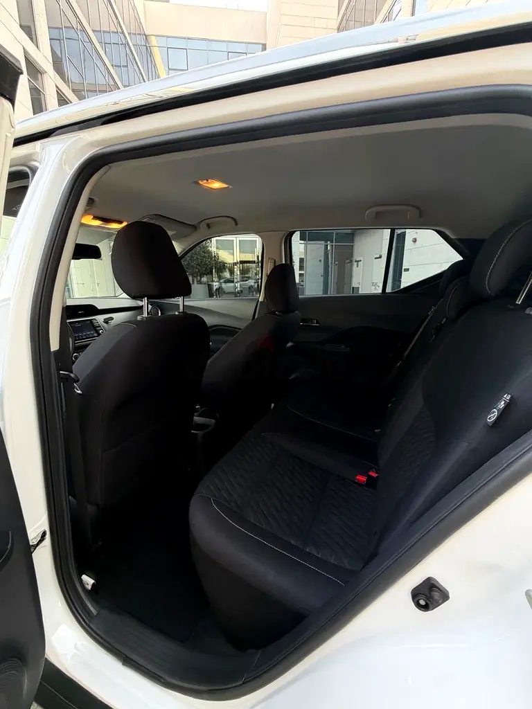 2022 Nissan Kicks SV GCC Specs - Excellent Condition - Image 4