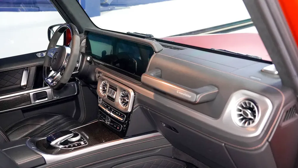 Special Offer | AED 10,031 PM | 24in Brabus Wheels, Low KM | G 63 AMG Magno Hero Edition - Image 7