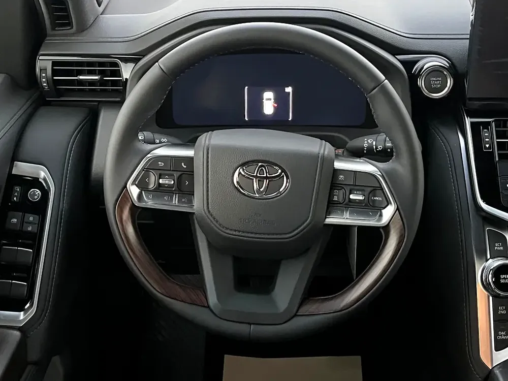 Toyota Land Cruiser VX 2026 | 4.0L | Full Option JBL & Radar & Memory Seats - Image 10
