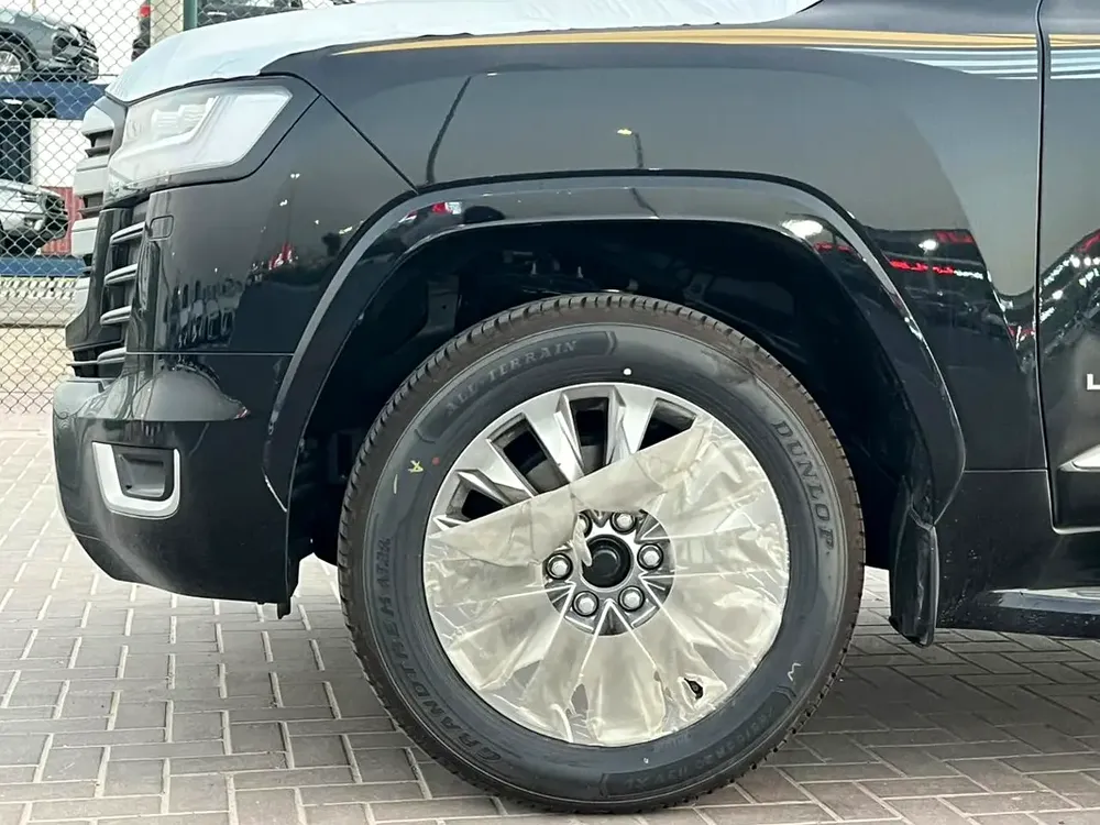 Toyota Land Cruiser VX 2026 | 4.0L | Full Option JBL & Radar & Memory Seats - Image 19