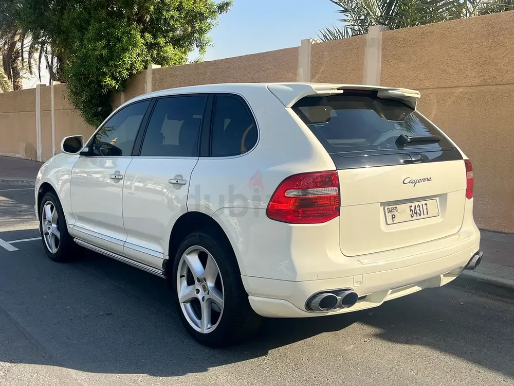 2009 Porsche Cayenne - GCC Specs - Well Maintained - Image 6