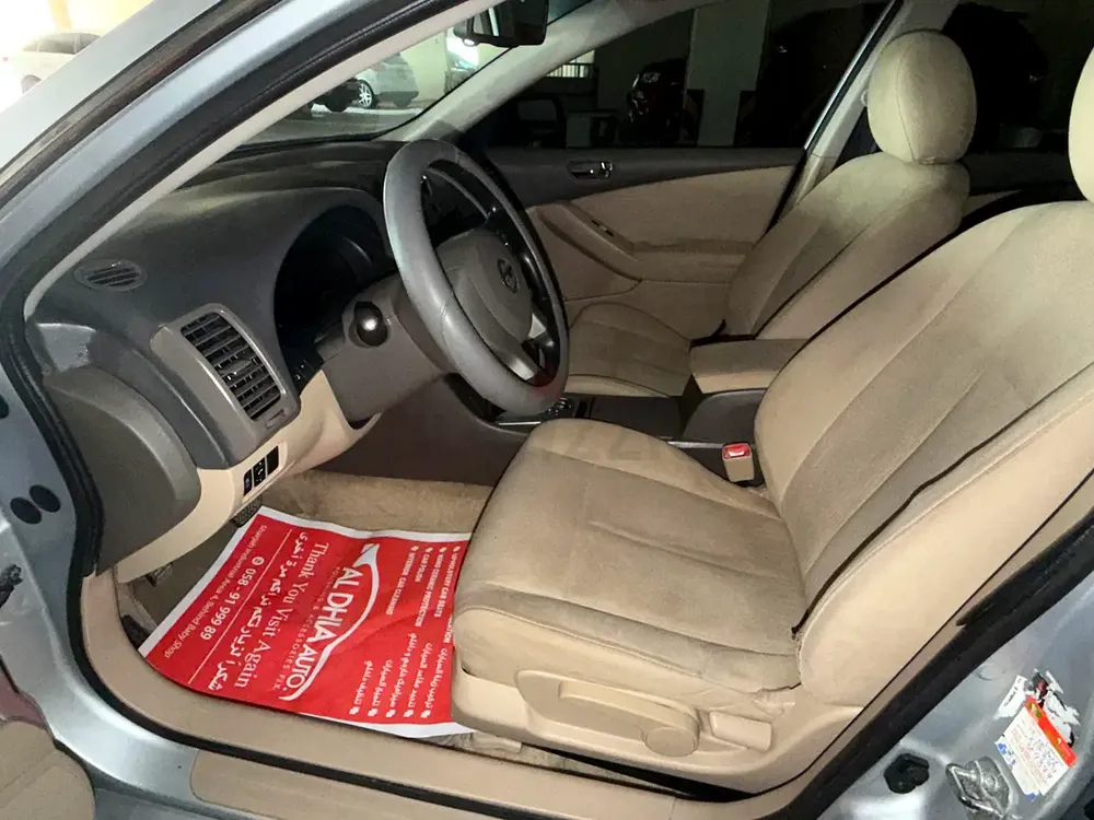 2012 NISSAN ALTIMA GCC SPECS RTA PASS IN VERY GOOD CONDITION - Image 8