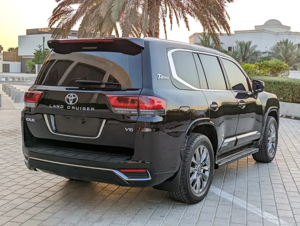 TOYOTA LAND CRUISER 2008 FACELIFTED 2025 V6 FULL OPTION GCC IN EXCELLENT CONDITION - Image 14