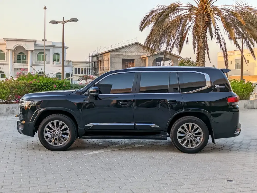 TOYOTA LAND CRUISER 2008 FACELIFTED 2025 V6 FULL OPTION GCC IN EXCELLENT CONDITION - Image 16