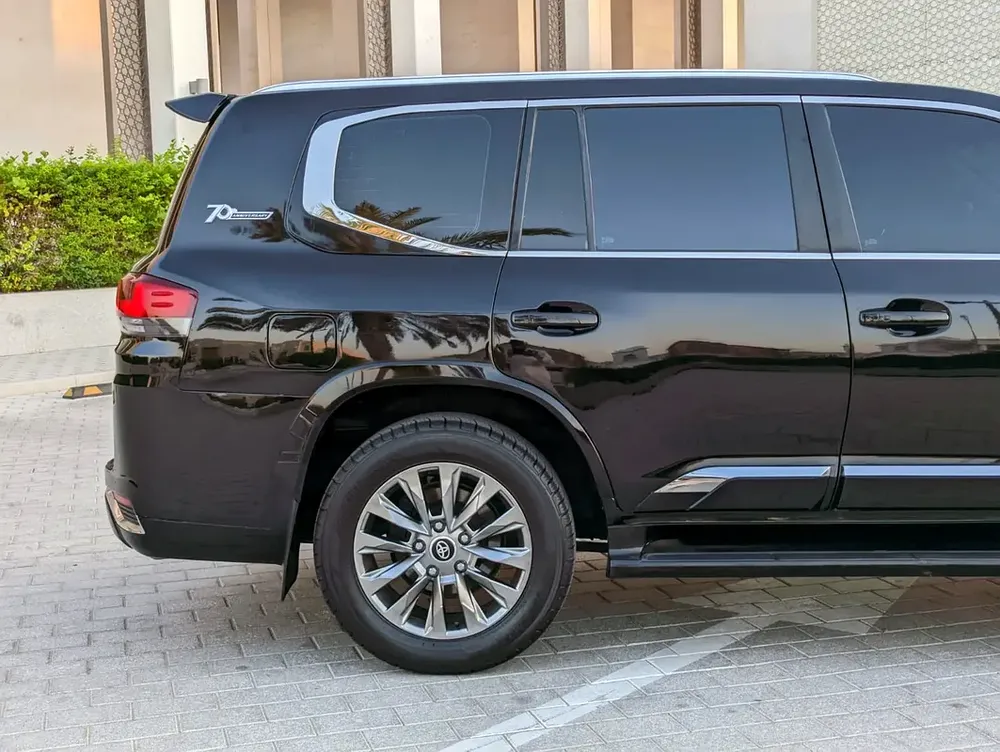 TOYOTA LAND CRUISER 2008 FACELIFTED 2025 V6 FULL OPTION GCC IN EXCELLENT CONDITION - Image 20