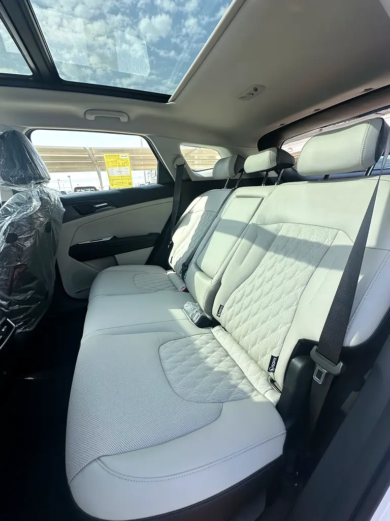 2025 Kia sportage 2.0 hybrid Chinese spec (0km) - Image 10
