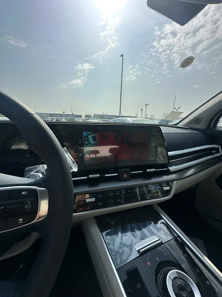 2025 Kia sportage 2.0 hybrid Chinese spec (0km) - Image 12